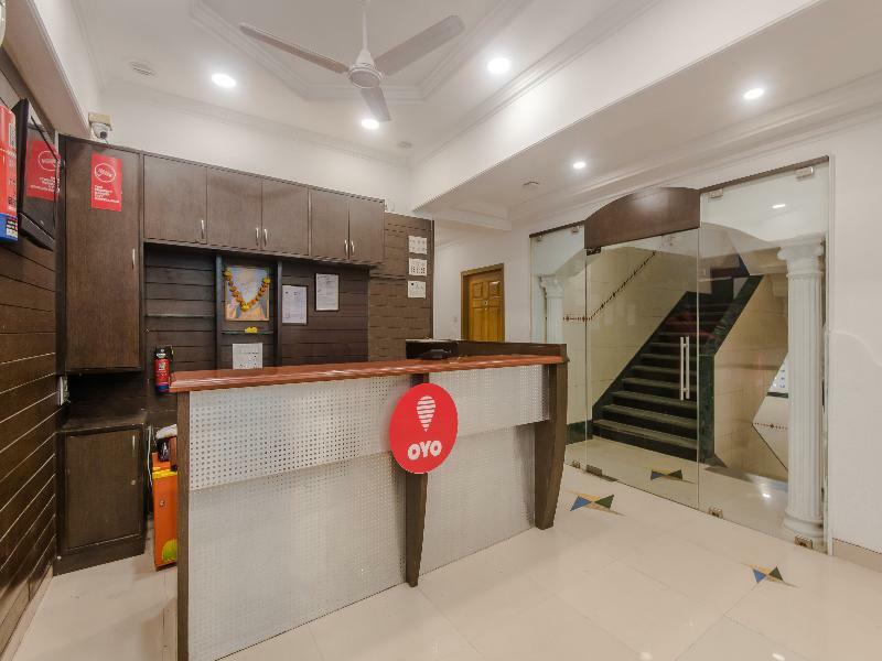 Oyo Flagship 572 Santacruz West Hotel Bombay Eksteriør billede